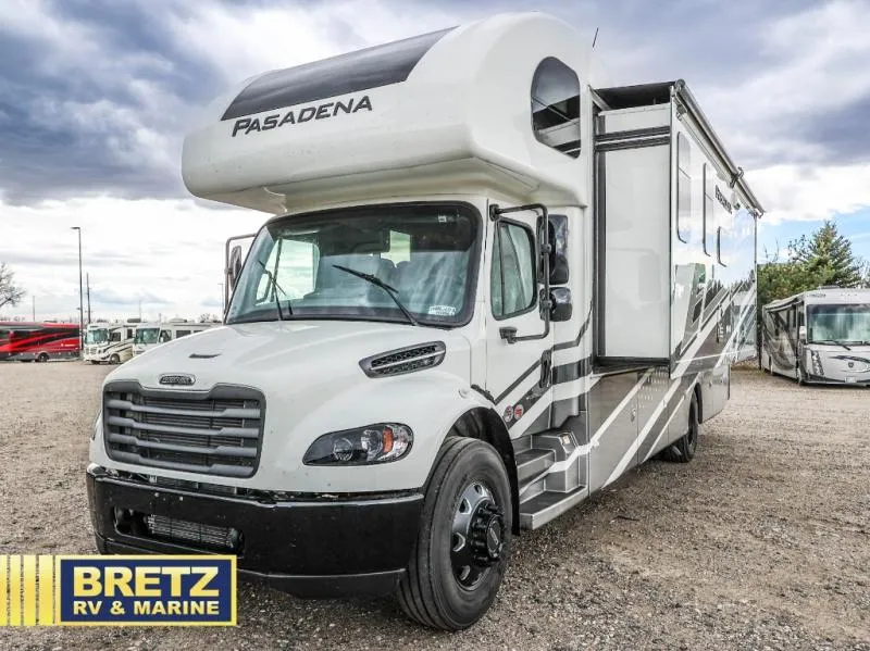 2026 Thor Motor Coach Pasadena 34XG - Photo 4