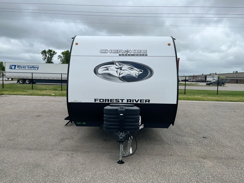 2025 Forest River Cherokee Grey Wolf 19SM, Photos photo 4