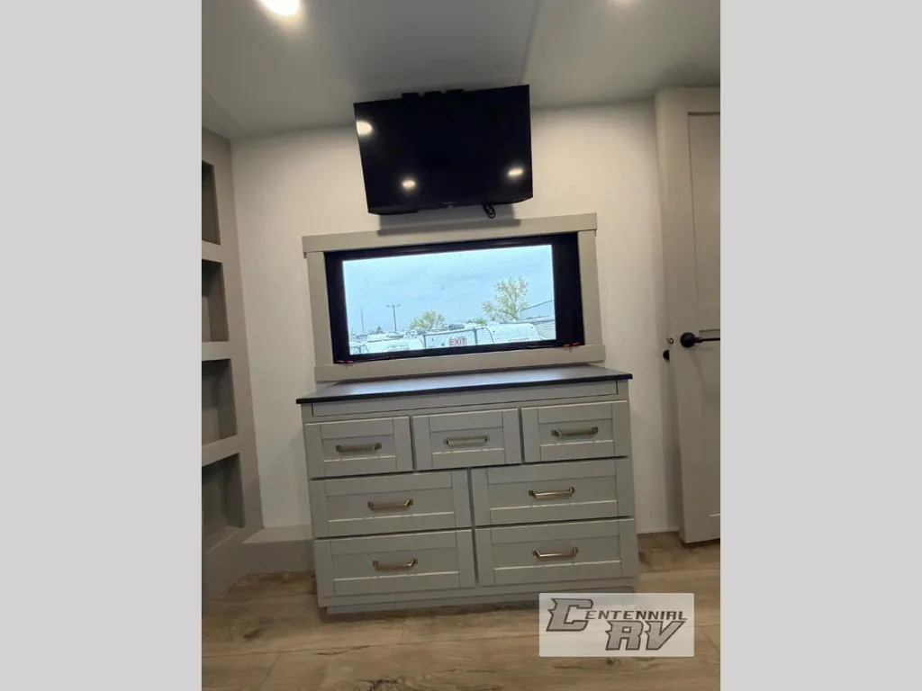 2026 Brinkley Model Z 3600, Photos photo 31