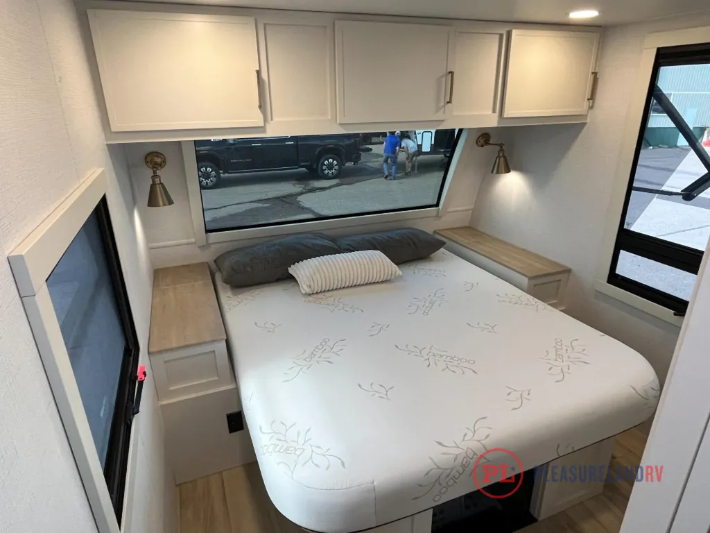 2025 Brinkley Model I 265, Photos photo 8