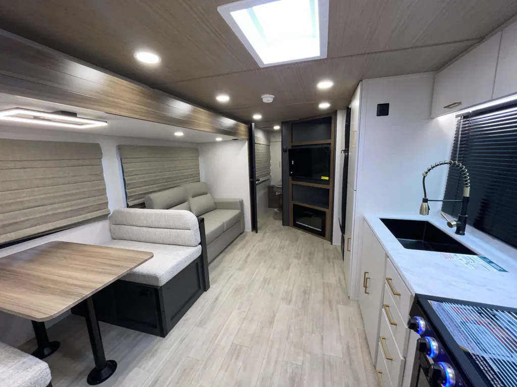2026 Forest River Vibe Extreme Lite 2600RB, Photos photo 2