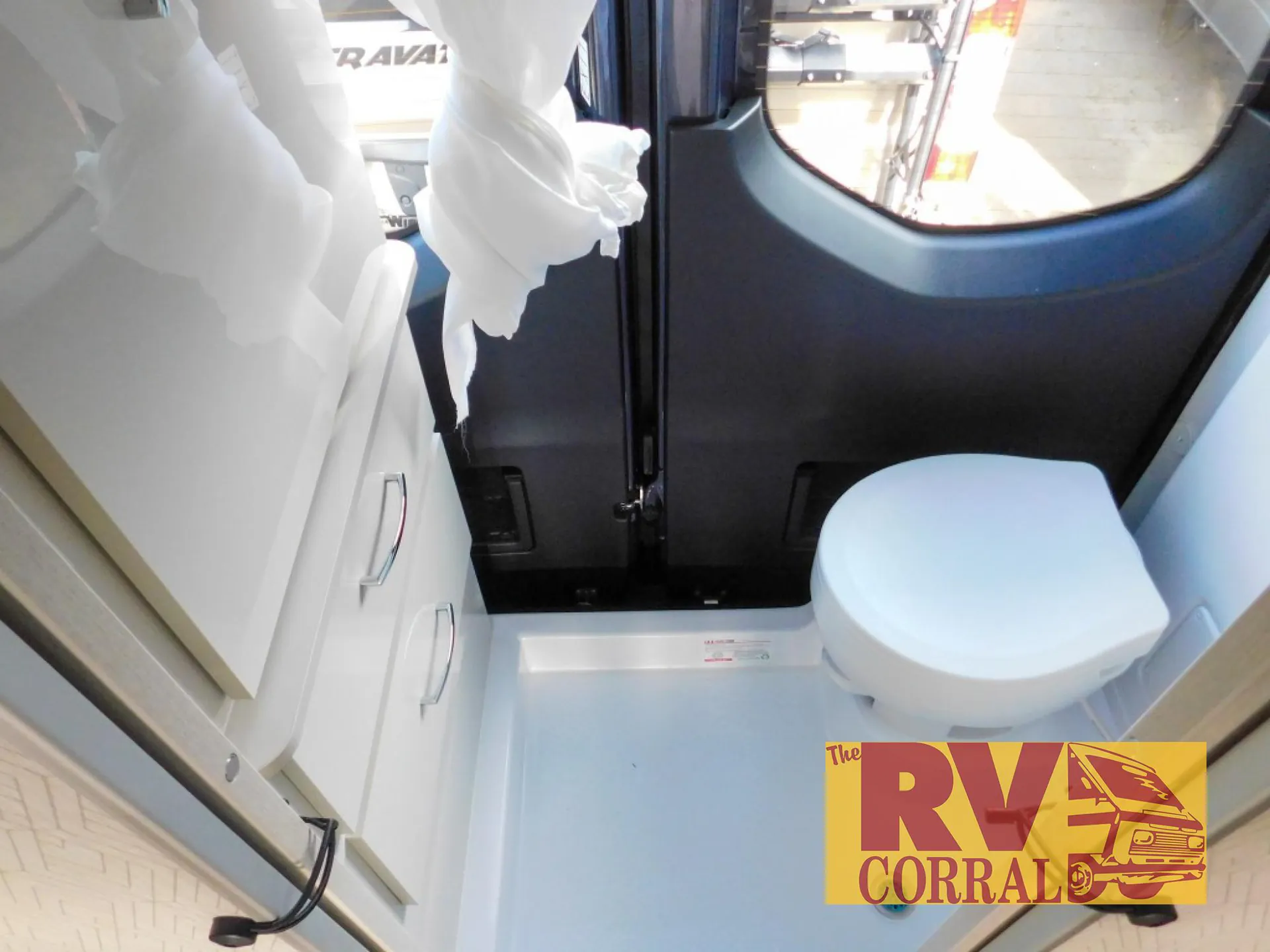 2026 Thor Motor Coach Sanctuary 24A - Photo 3