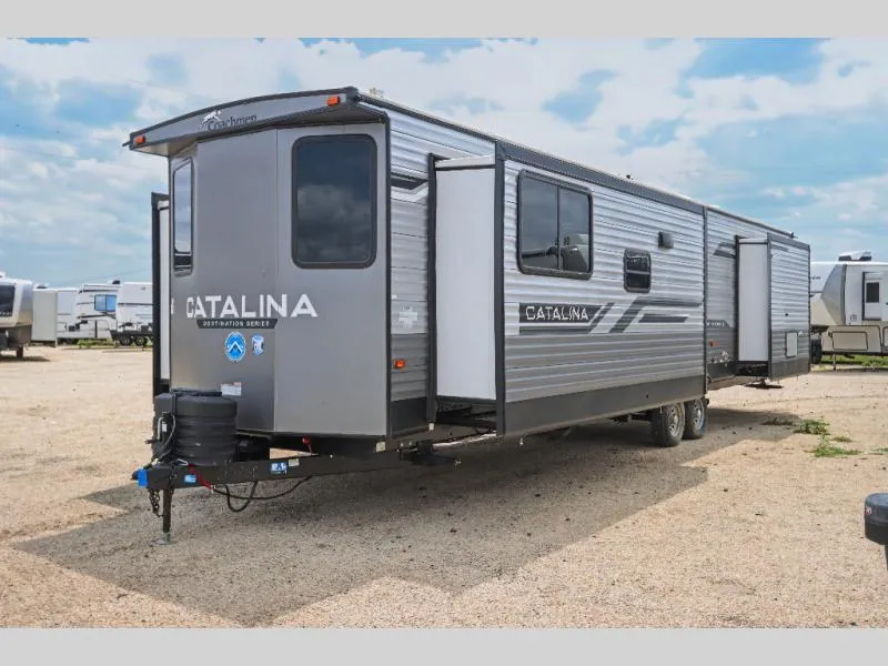 2024 Coachmen Catalina Destination Series 39MKTS - Photo 4