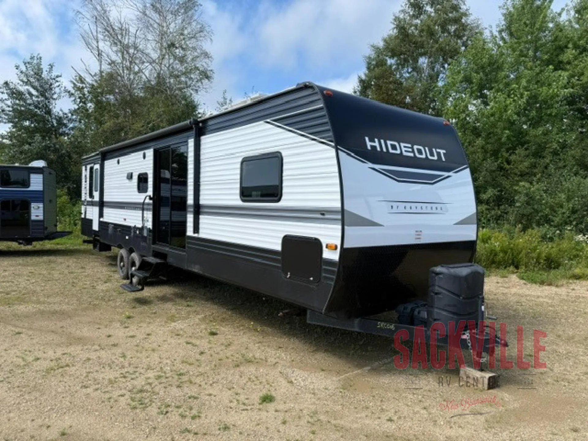 2023 Keystone Hideout 38FQTS - Photo 2