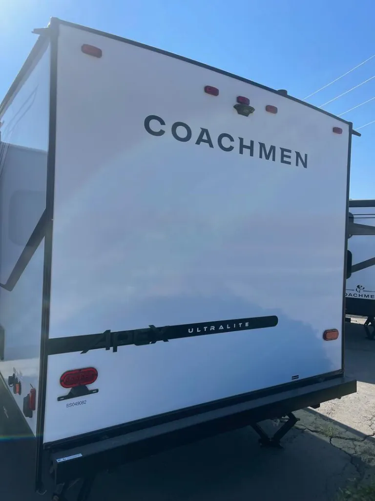 2025 Coachmen Apex Ultra-Lite 242BARV - Photo 4