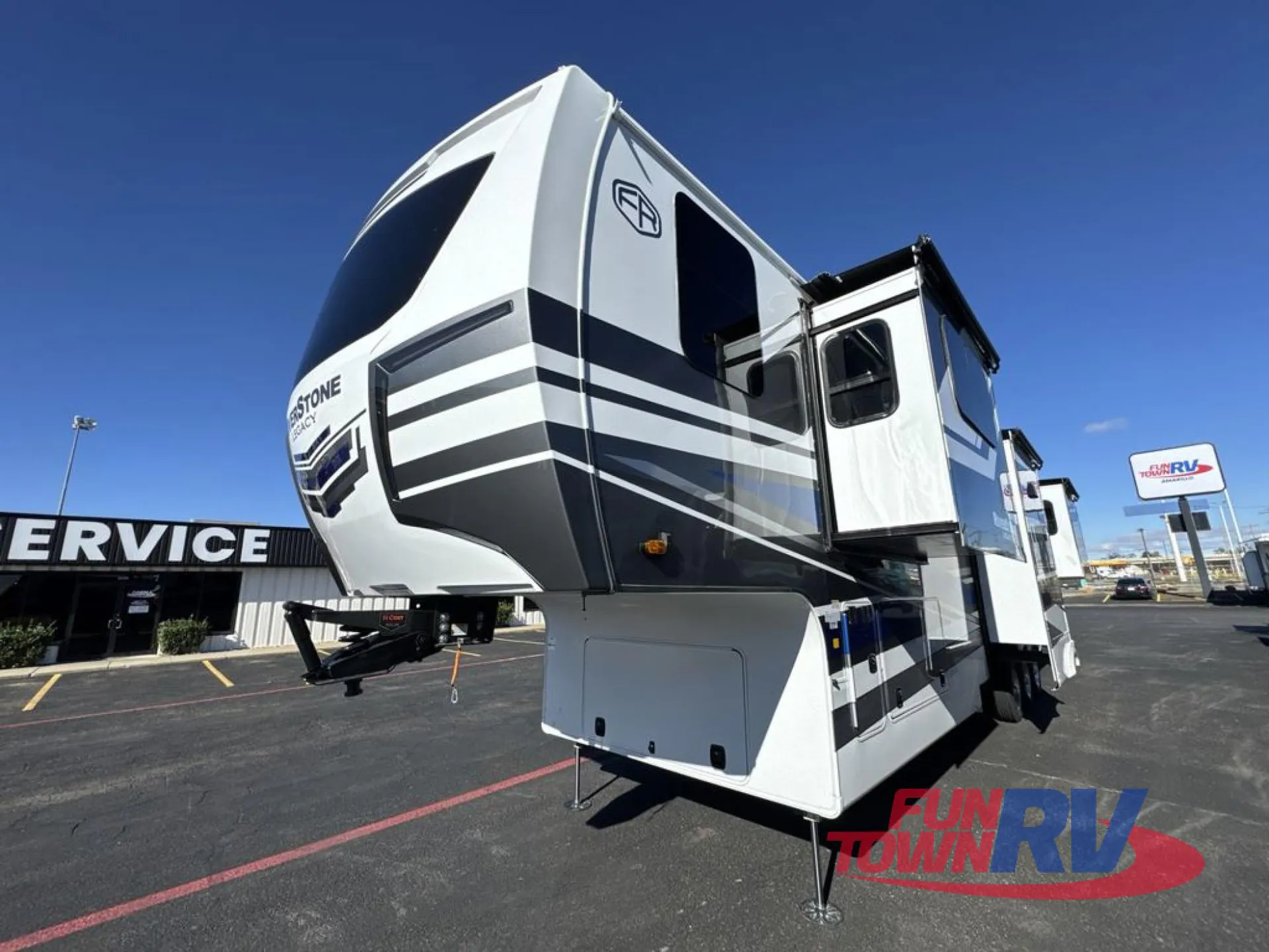 2026 Forest River RiverStone 425FO - Photo 4