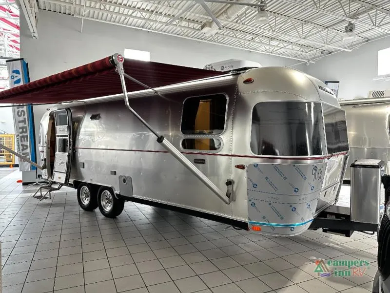 2026 Airstream Stetson + 6666 Special Edition 27FBQ - Main photo