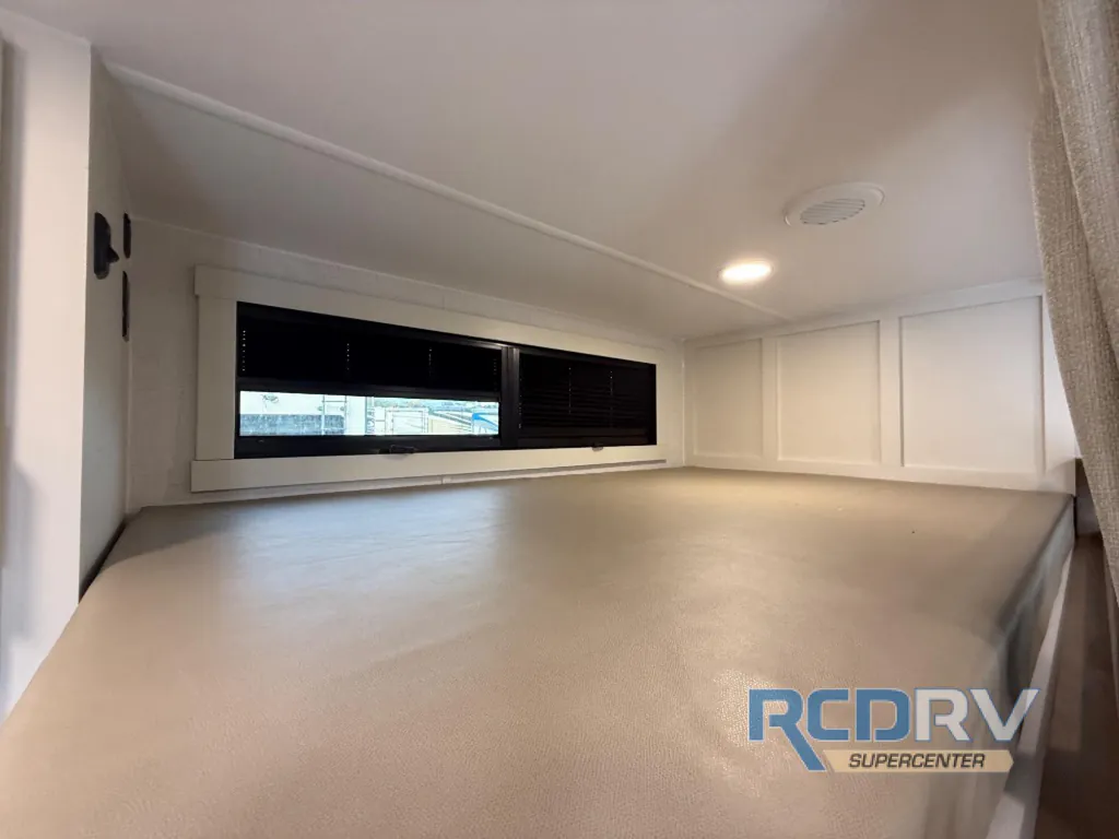 2027 Brinkley Model I 290, Photos photo 8