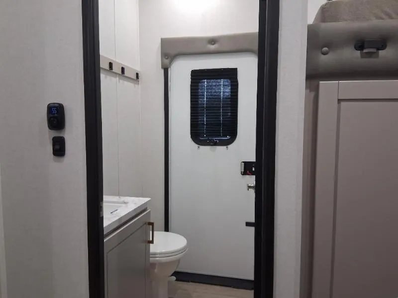 2027 Jayco North Point 391TBBH, Photos photo 15