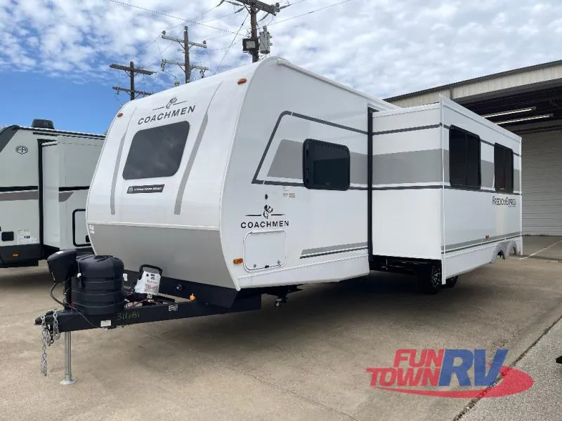 2026 Coachmen RV Freedom Express Select 30SE - Photo 2