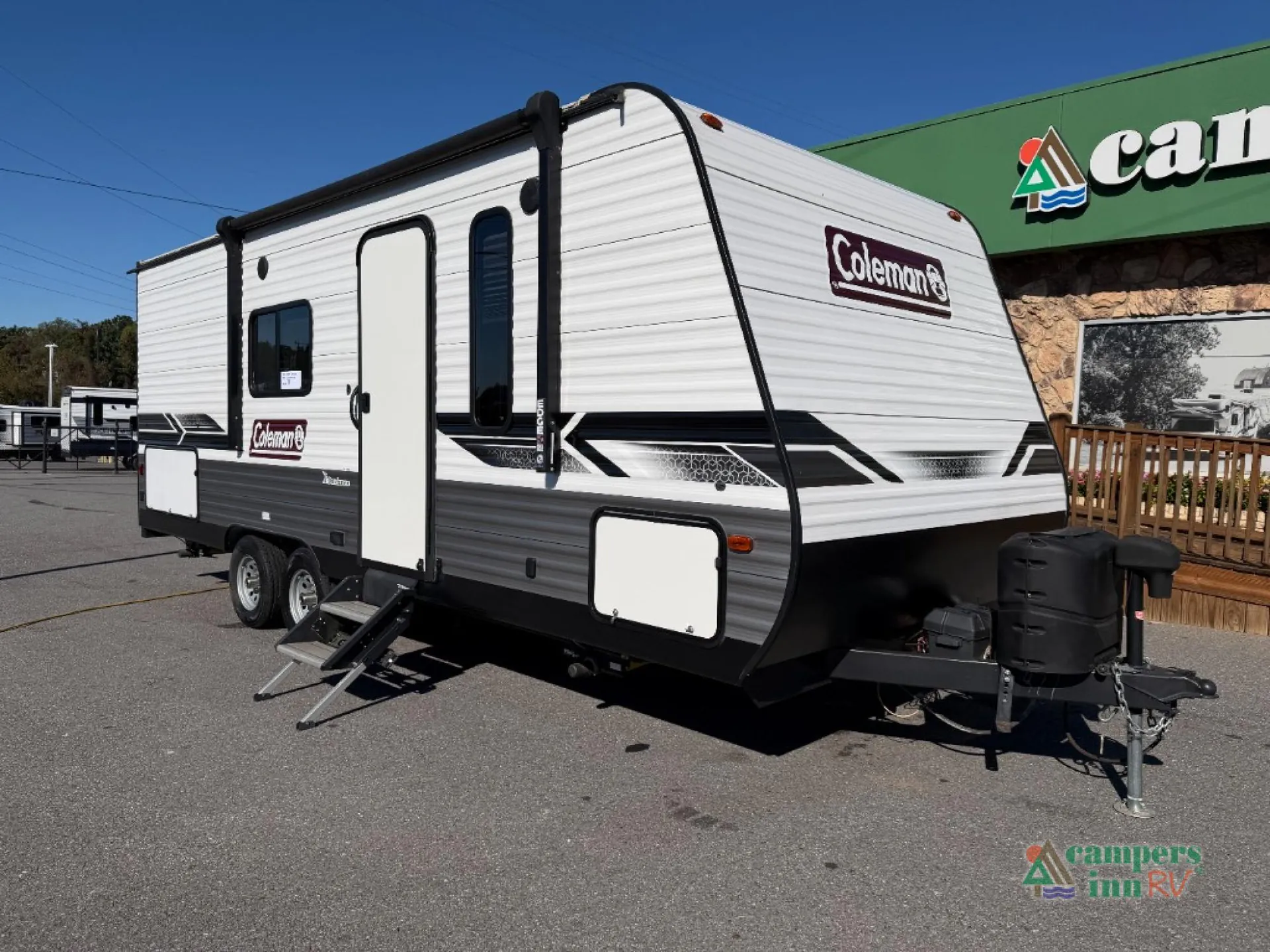 2022 Dutchmen Coleman Lantern LT 214BH - Photo 2
