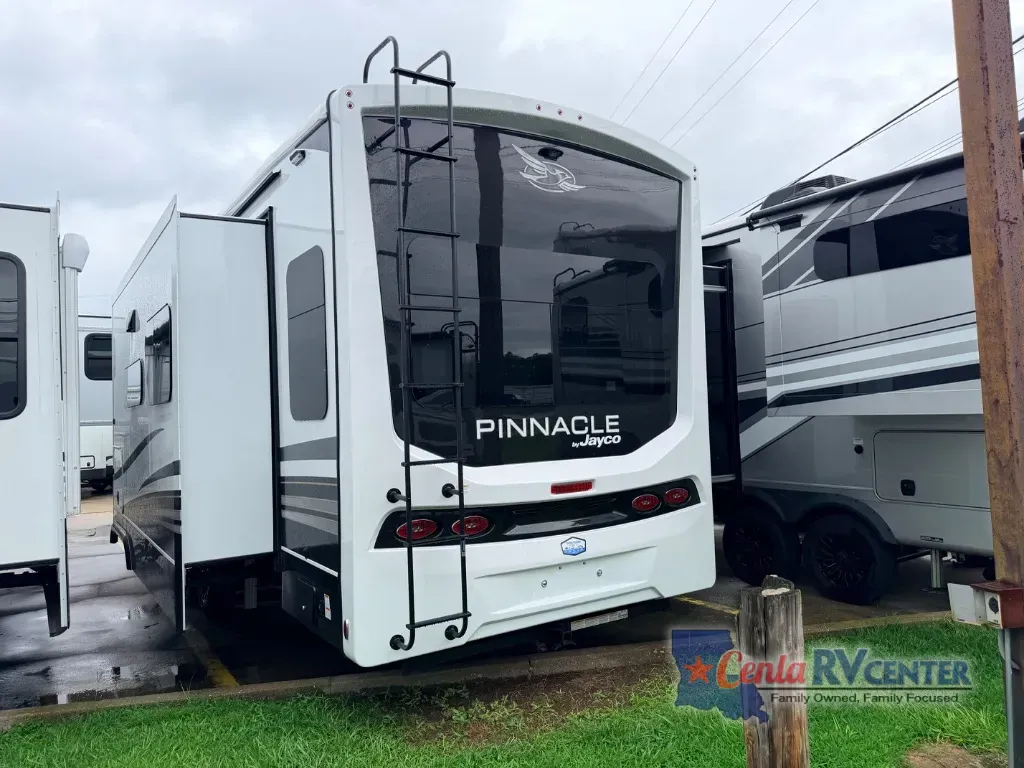 2027 Jayco PINNACLE 36FBTS, Photos photo 32