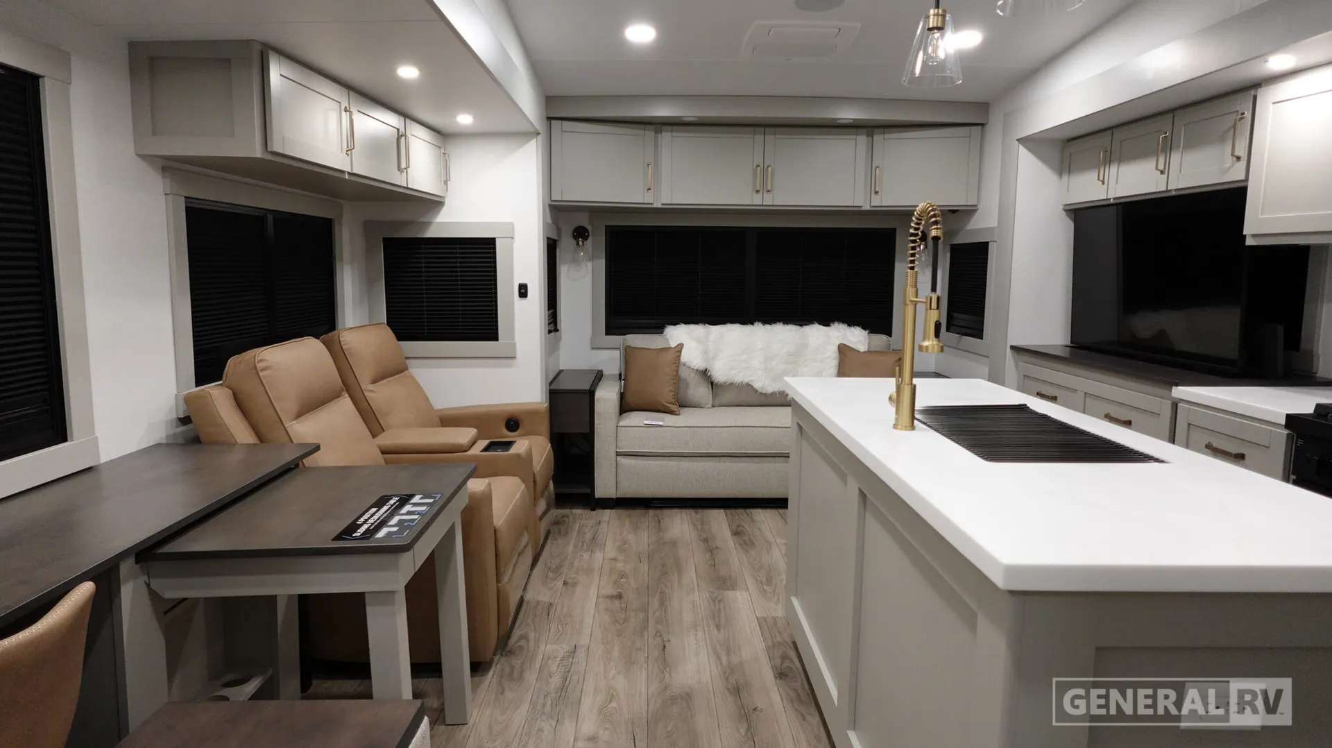 2026 Brinkley Model Z 3100 - Photo 3