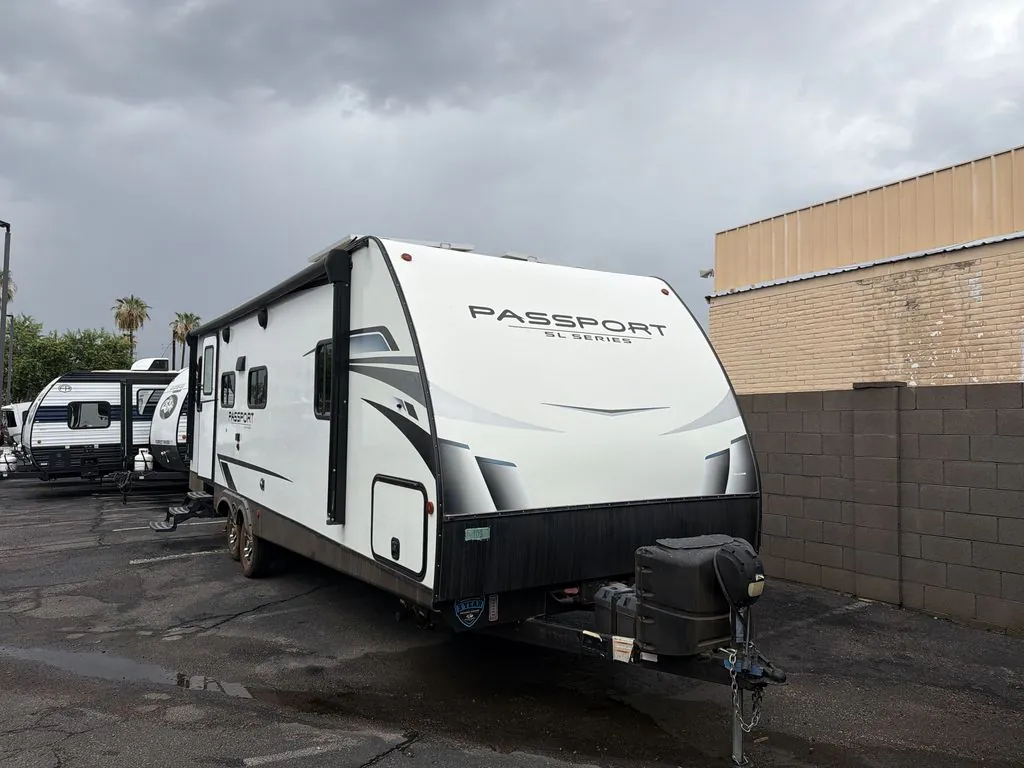 2023 Keystone Passport SL 252RDWE - Photo 2