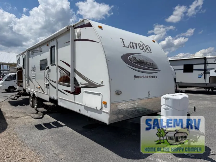 2010 Keystone RV Laredo Super Lite 303TG - Photo 3