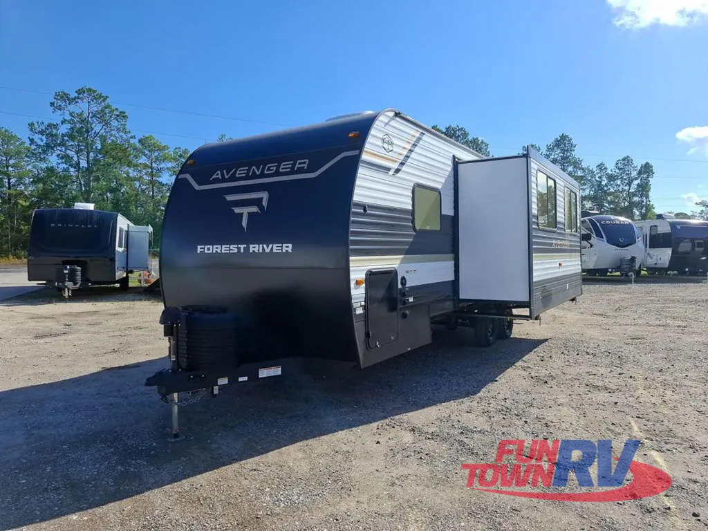 2027 Forest River Avenger 25RBS, Photos photo 5