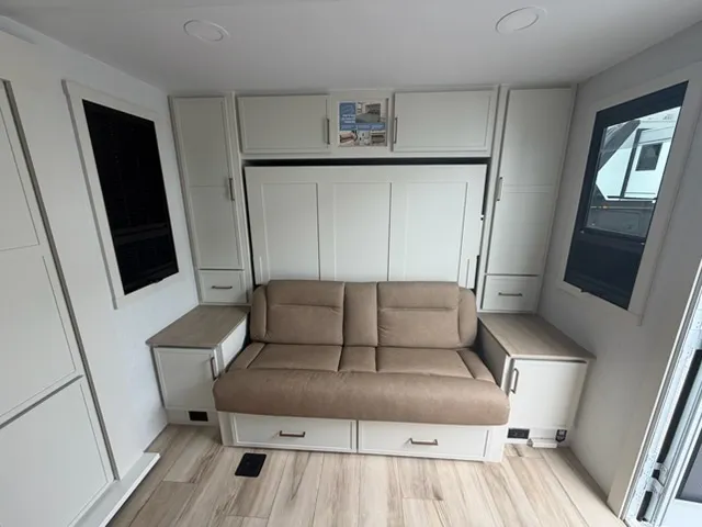 2026 Brinkley Model I 20X, Photos photo 7