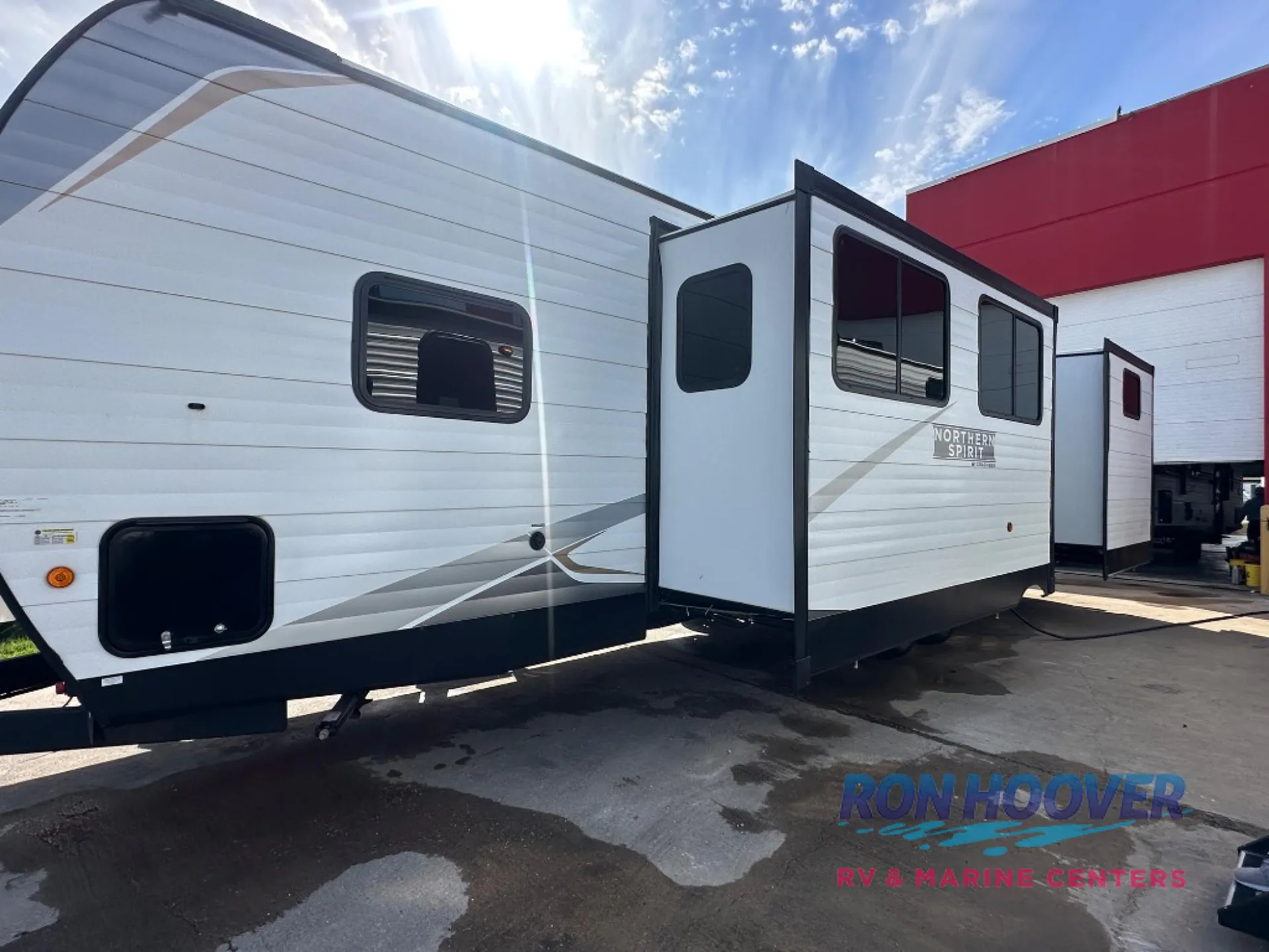 2026 Coachmen Northern Spirit DLX 5320BEDS - Photo 3