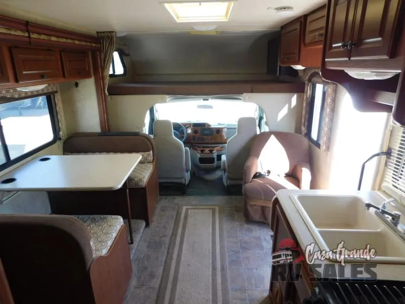 2012 Thor Motor Coach Four Winds 25C - Photo 4