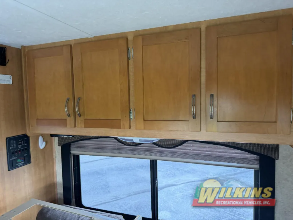 2010 Forest River Sunseeker 2300, Photos photo 19