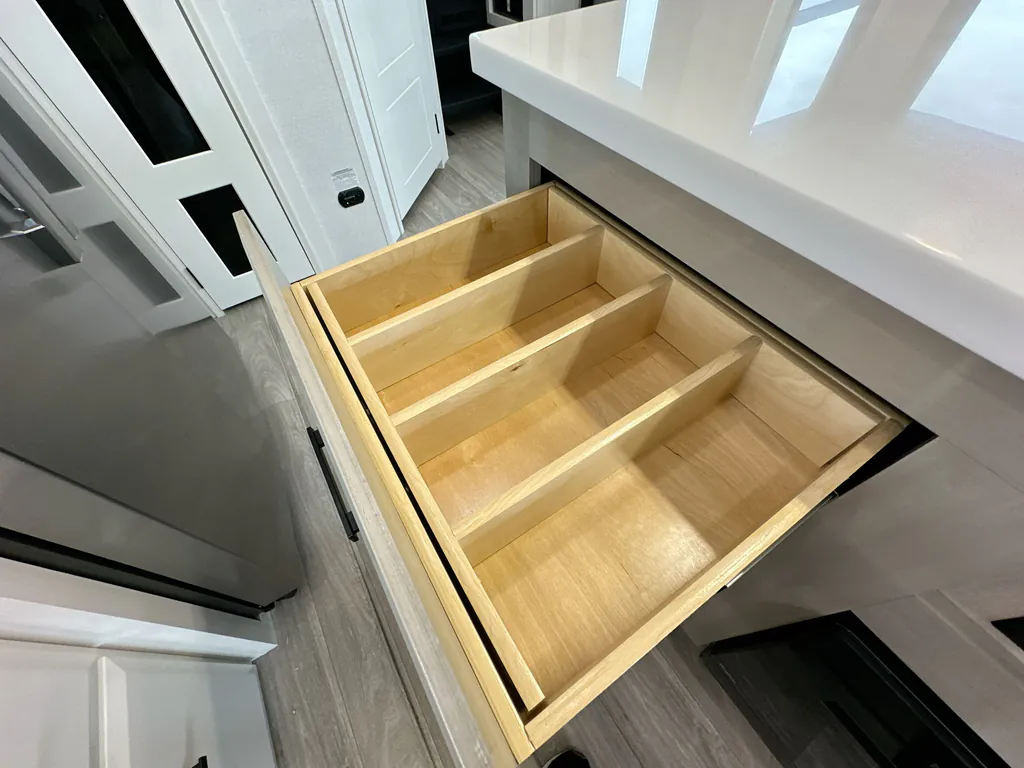 2027 Jayco Pinnacle 36FBTS, Photos photo 30
