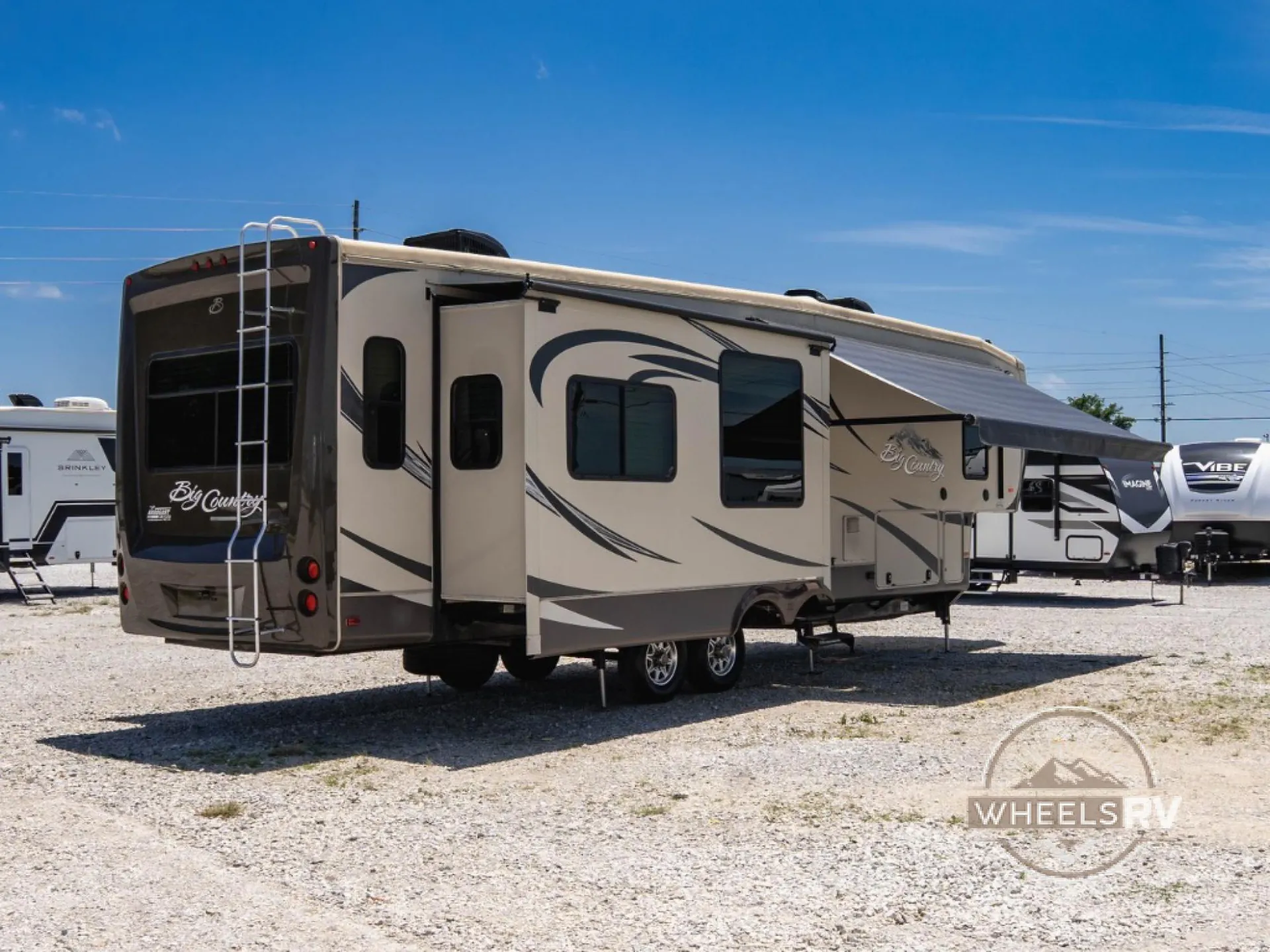 2014 Heartland Big Country 3450TS - Photo 4