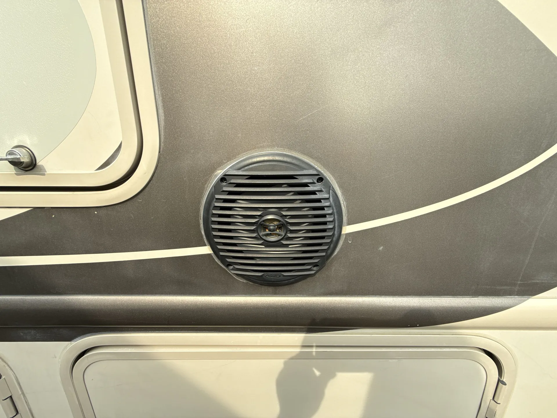 2018 Thor Motor Coach Windsport 35M — living area main