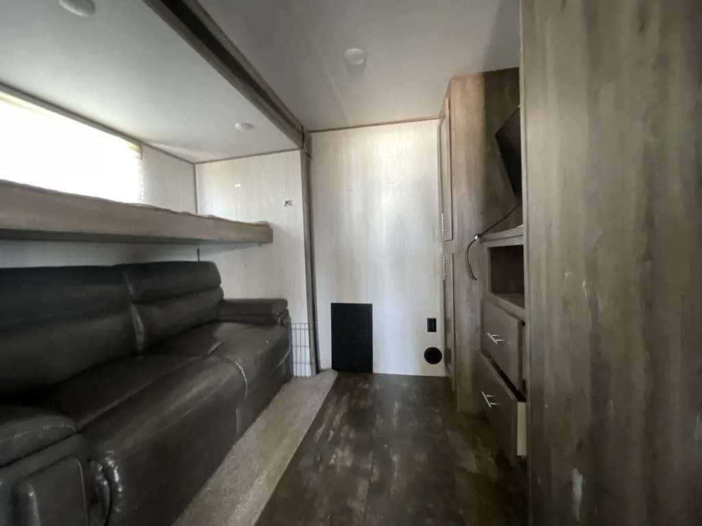 2019 Forest River Sabre 36BHQ, Photos photo 19