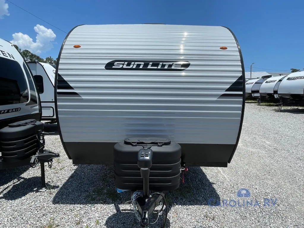 2025 Sunset Park RV Sun Lite 16BH - Photo 3