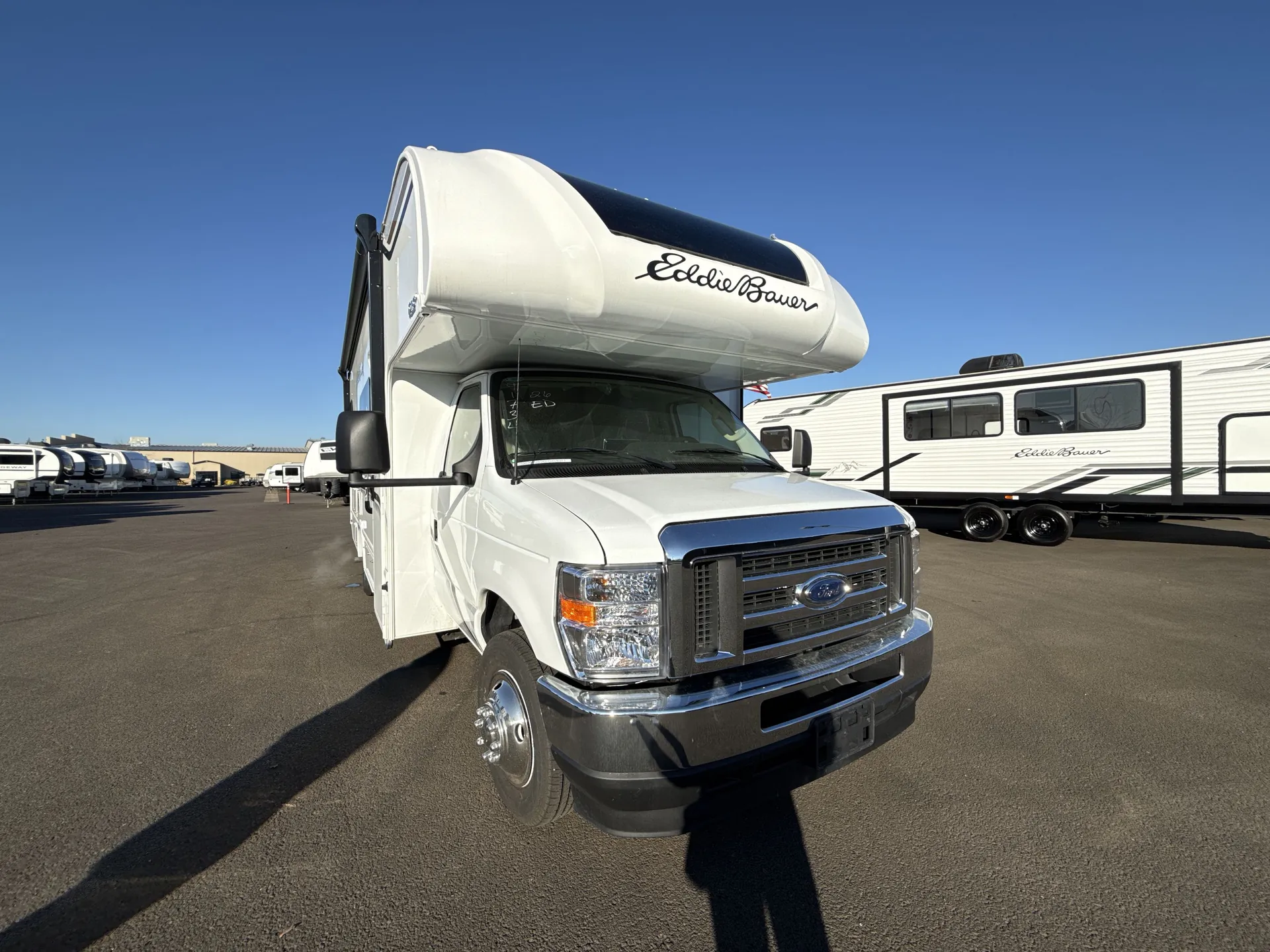 2026 Thor Motor Coach Freedom Eddie Bauer 26ED - Photo 2