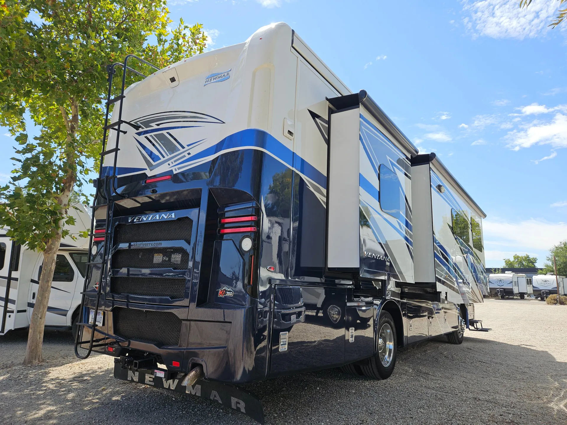 2022 Newmar Ventana 3412 - Photo 3