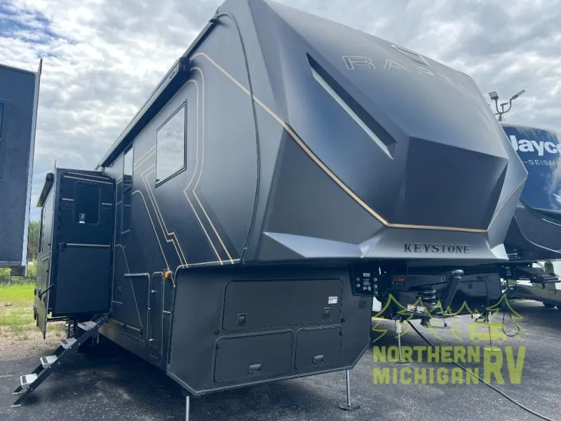 2026 Keystone Raptor 441 - Photo 2