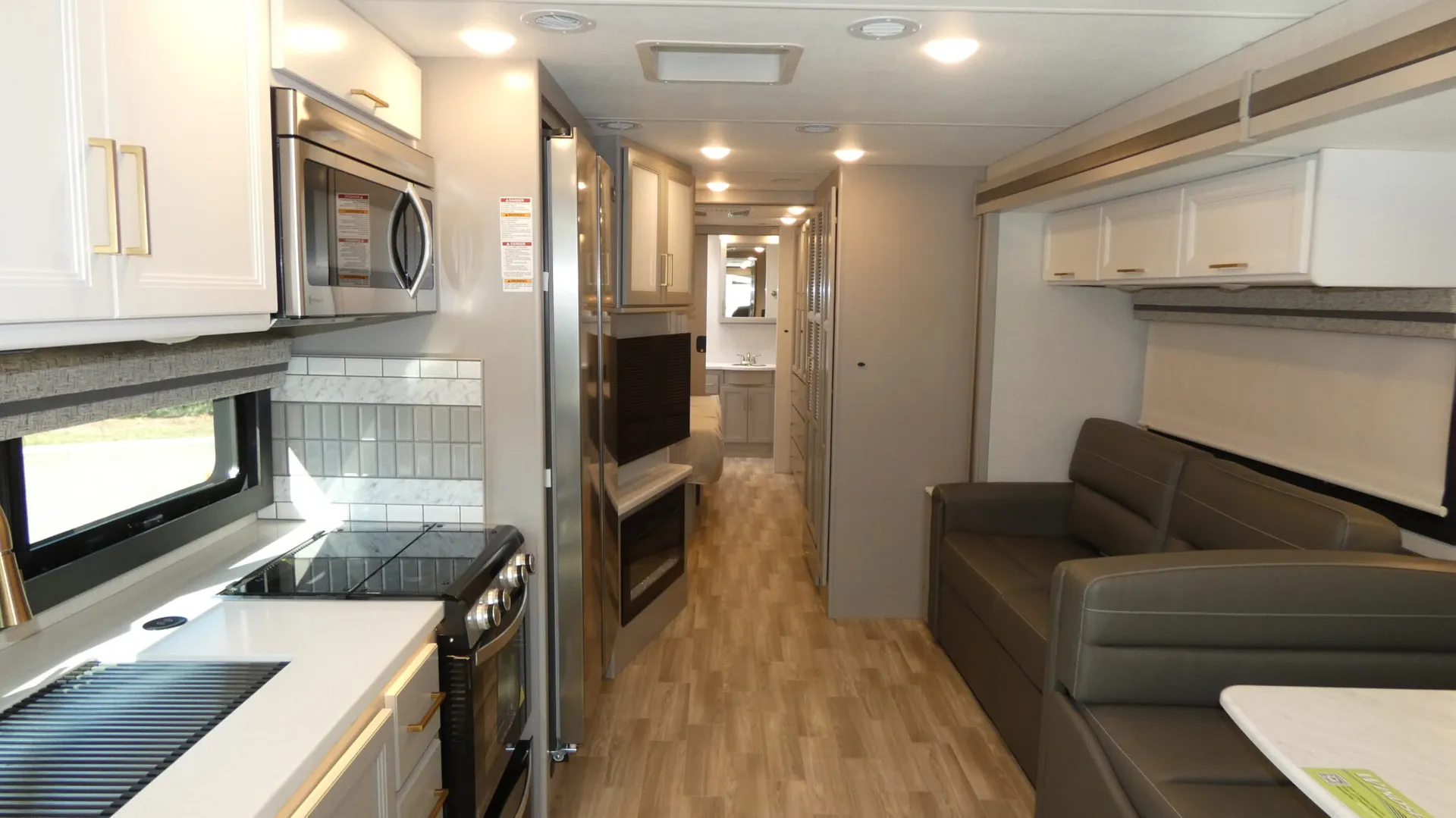 2026 Thor Motor Coach Windsport 35G - Photo 3