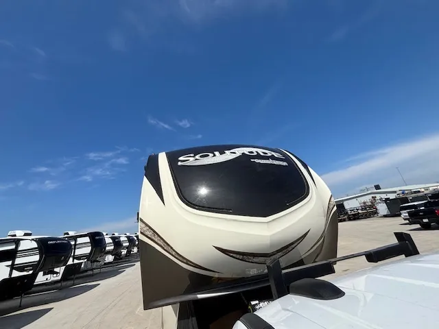 2018 SOLITUDE 384 GK - Photo 2