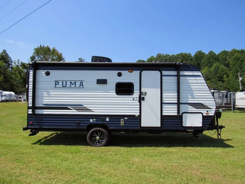 2024 Palomino Puma 18RDX - Photo 2
