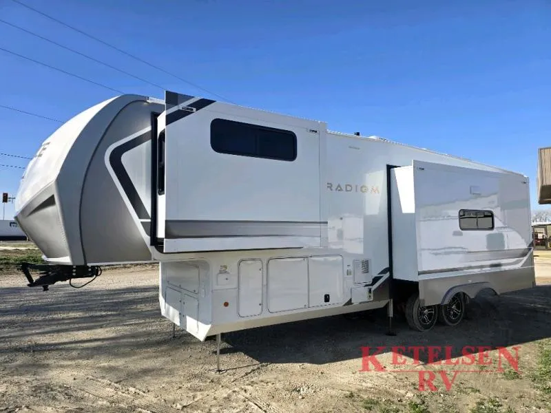2026 Alliance RV Paradigm 310RL - Photo 4
