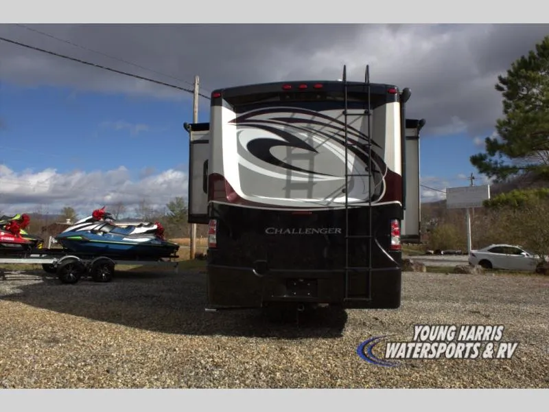 2016 Thor Motor Coach Challenger 37TB - Photo 2