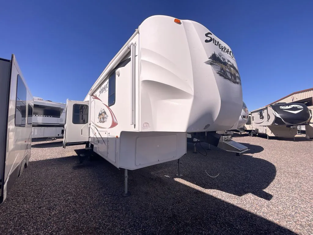 2012 Forest River Cedar Creek Silverback 29RL - Photo 2