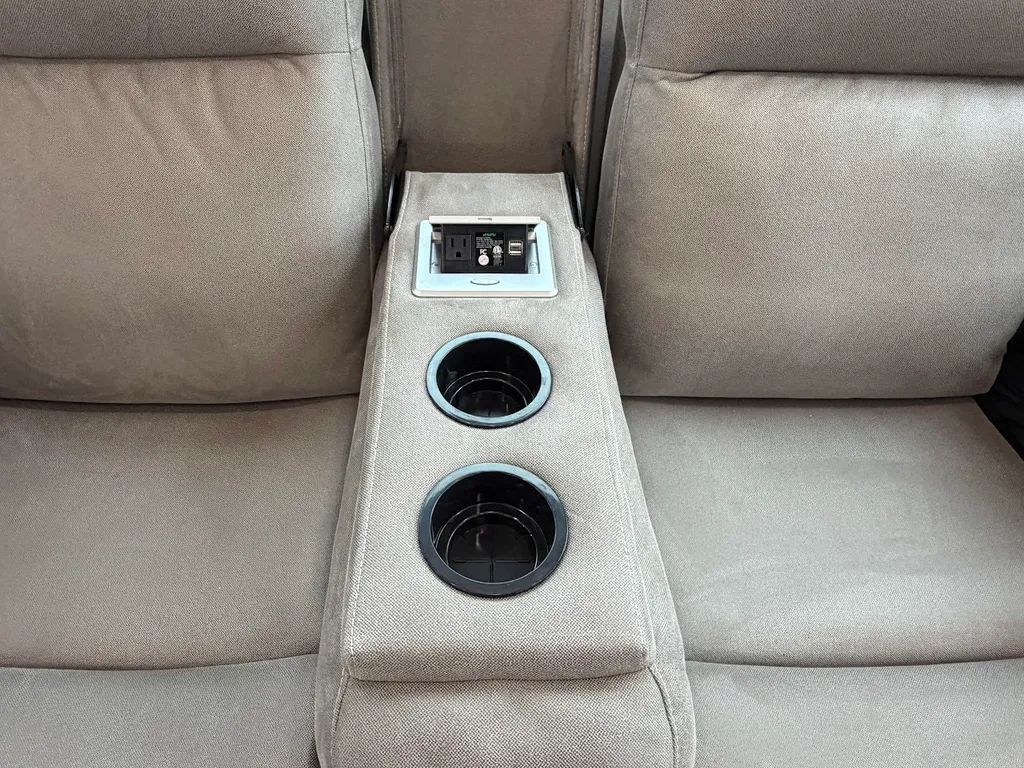 2026 Jayco Pinnacle 36FBTS, Photos photo 18