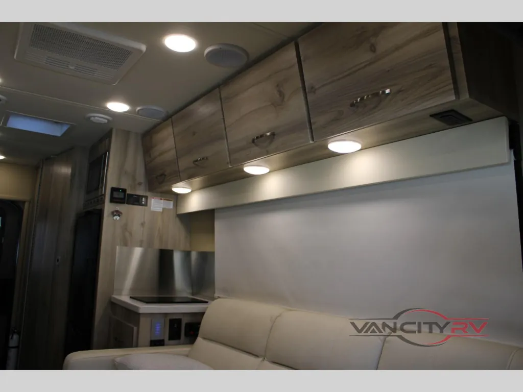 2024 Chinook RV Summit SS, Photos photo 16