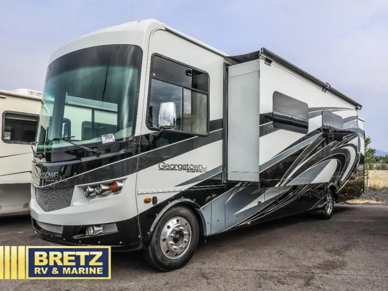 2018 Forest River Georgetown XL 369DS - Photo 3