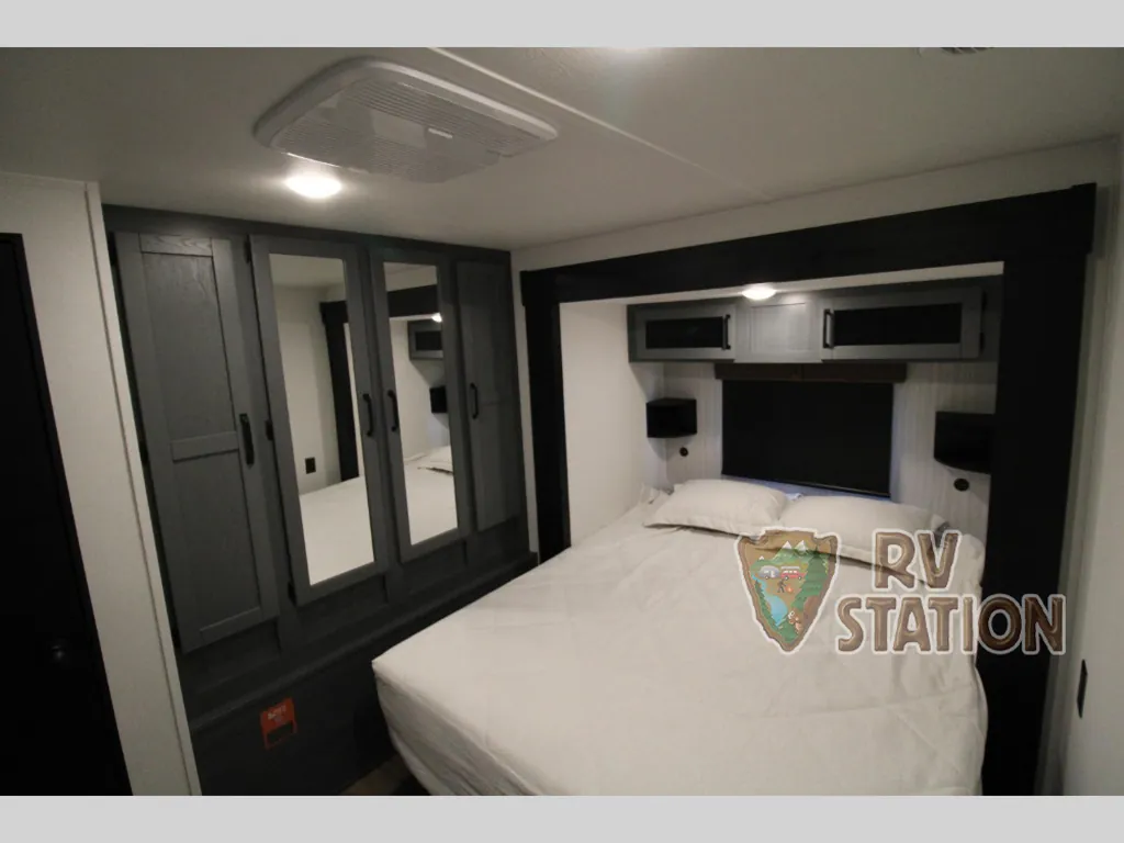 2027 Forest River Puma 32BHQS, Photos photo 41