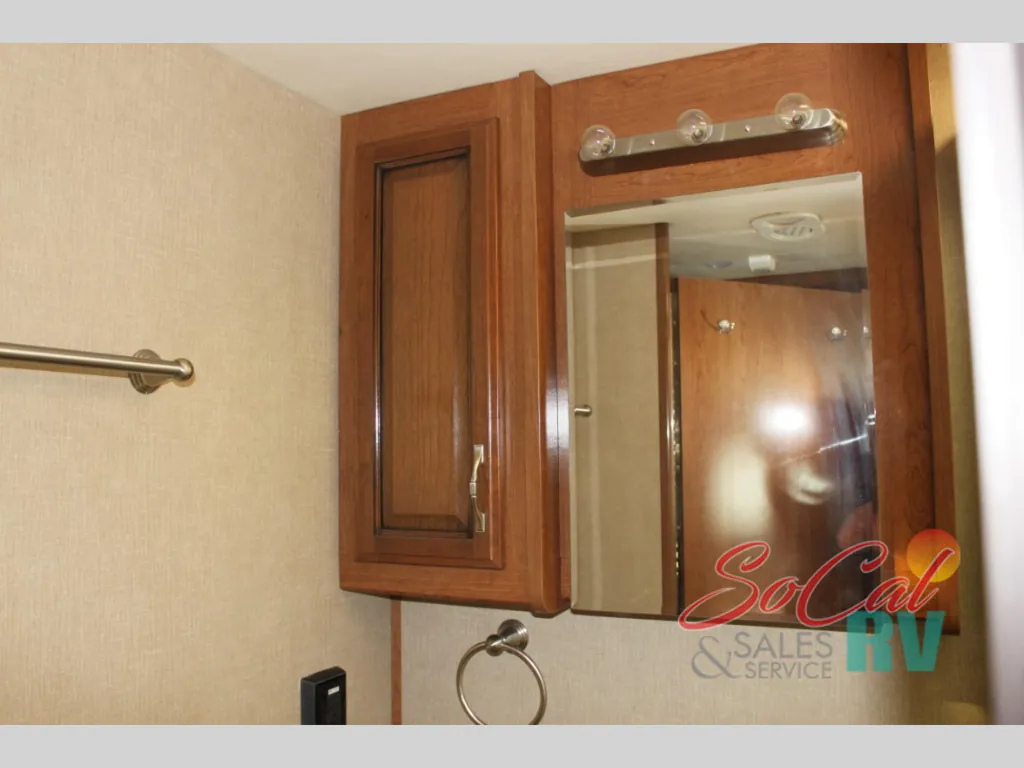 2018 Fleetwood Flair 31A, Photos photo 32