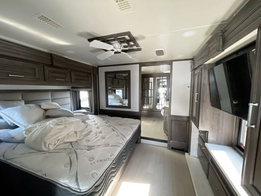 2026 Entegra Coach Aspire 44V, Photos photo 18
