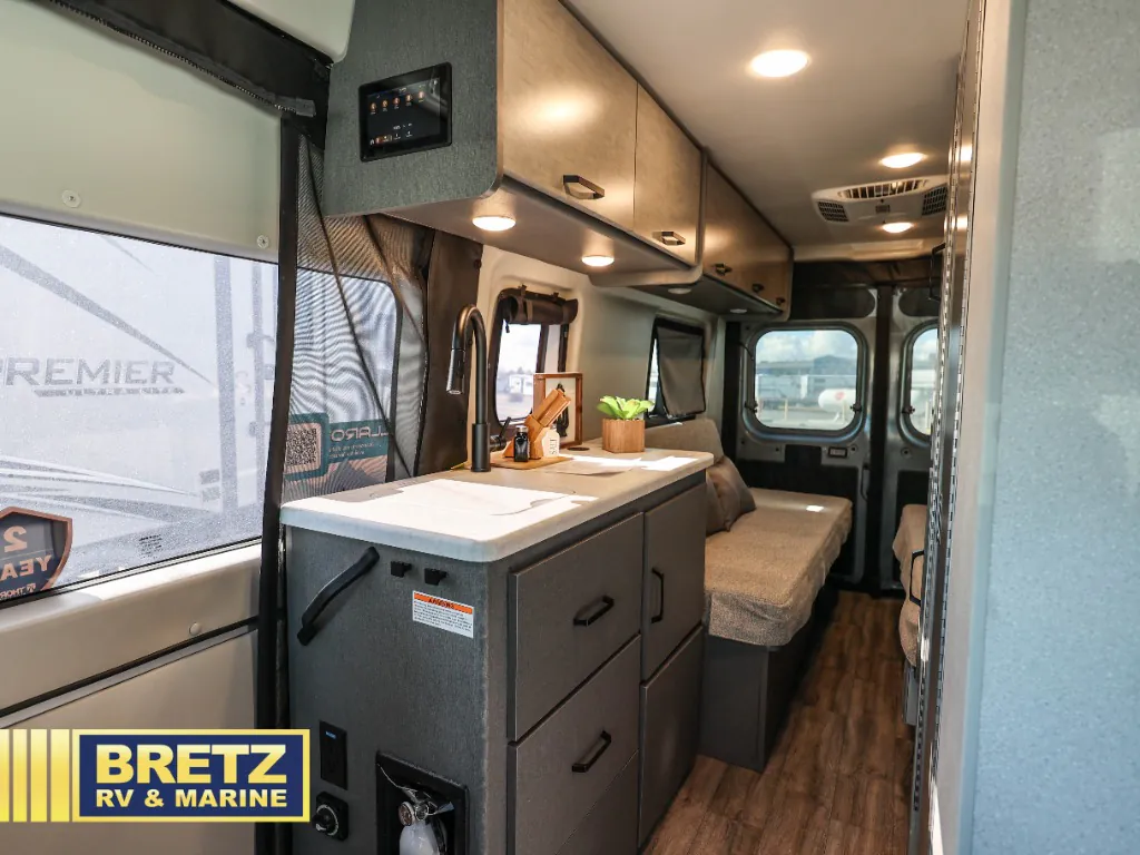 2026 Thor Motor Coach Tellaro 20U, Photos photo 20