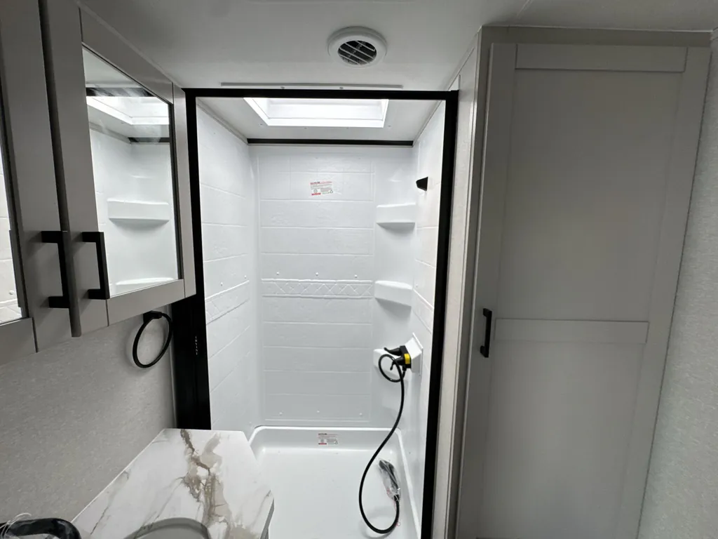 2026 Jayco Jay Feather 29QBH, Photos photo 20