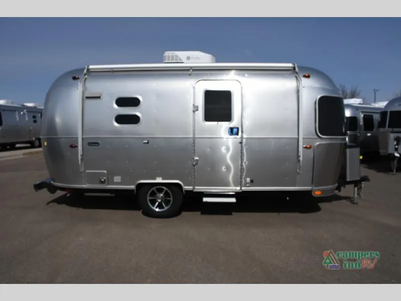 2026 Airstream Caravel 20FB - Photo 3