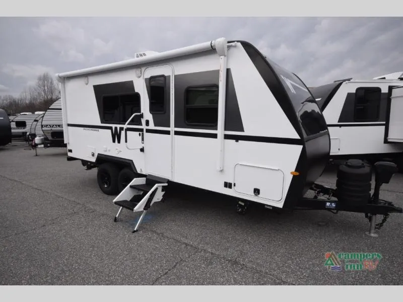 2026 Winnebago Micro Minnie 2108TB - Photo 2