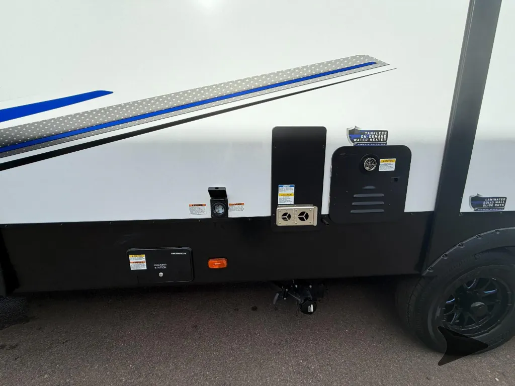 2026 Forest River Vengeance Rogue Armored 26L140, Photos photo 16
