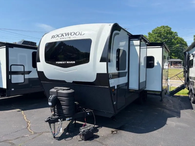 2026 Forest River Rockwood Mini Lite 2522FB - Photo 2